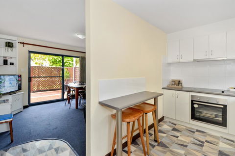 Dolphin Lodge Albany - Self Contained Apartments At Middleton Beach - Accommodation Brunswick Heads 8