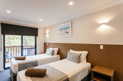 Dolphin Lodge Albany - Self Contained Apartments At Middleton Beach - Accommodation Brunswick Heads 35