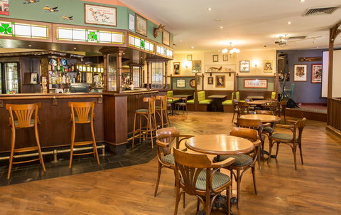 The Continental Hotel - Accommodation Brunswick Heads 3