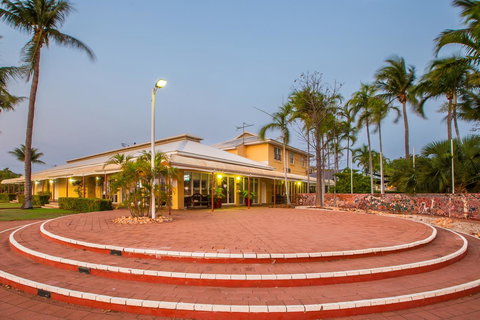 The Continental Hotel - Accommodation Brunswick Heads 8