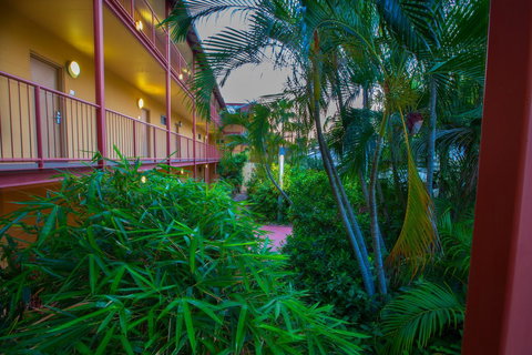 The Continental Hotel - Accommodation Brunswick Heads 22