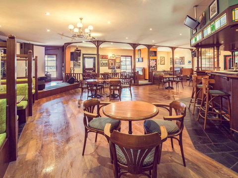 The Continental Hotel - Accommodation Brunswick Heads 40