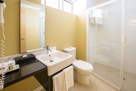 The Continental Hotel - Accommodation Brunswick Heads 16