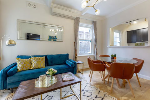 Heritage Townhouse Near Harbour Bridge - Accommodation Brunswick Heads 0