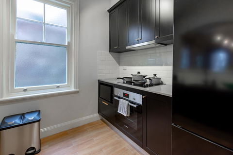Heritage Townhouse Near Harbour Bridge - Accommodation Brunswick Heads 21