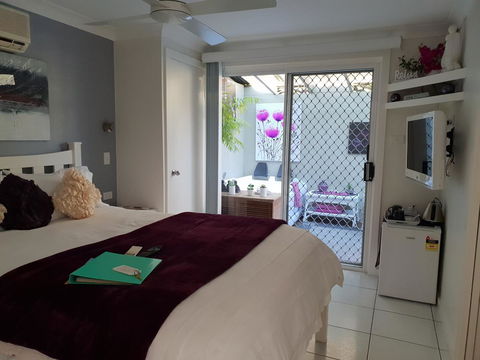 Nelson Bay Bed & Breakfast - Accommodation Brunswick Heads 2