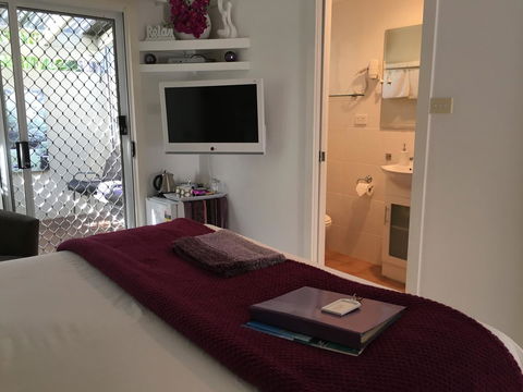 Nelson Bay Bed & Breakfast - Accommodation Brunswick Heads 21