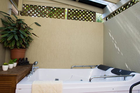 Nelson Bay Bed & Breakfast - Accommodation Brunswick Heads 28