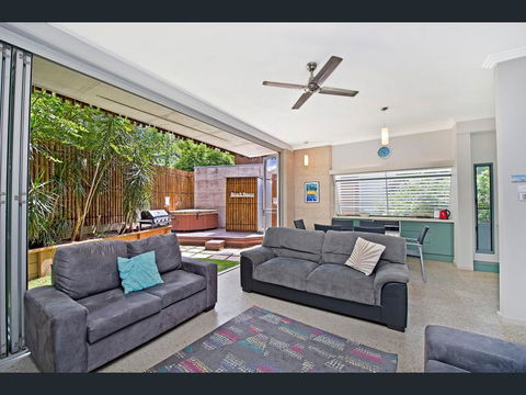 Crescent Head Spa Villa - Accommodation Brunswick Heads 13