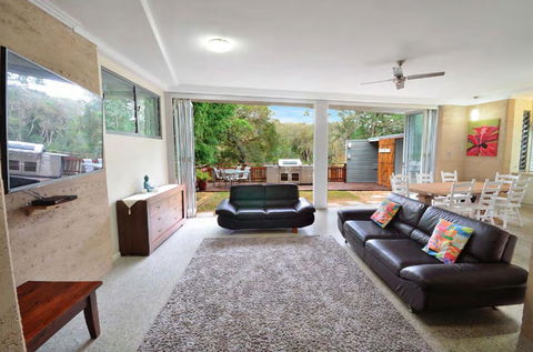 Crescent Head Spa Villa - Accommodation Brunswick Heads 23