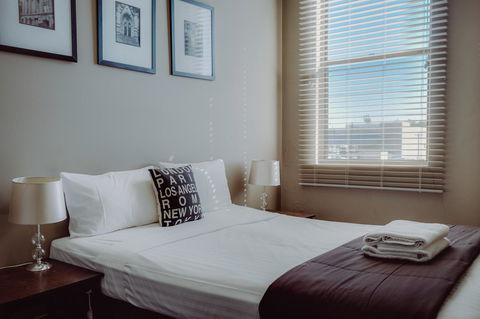 Crossroads Hotel - Accommodation Brunswick Heads 2