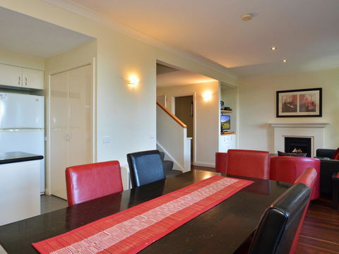 Villa Executive 2br Cypress DS Located Within Cypress Lakes Resort - Accommodation Brunswick Heads 5