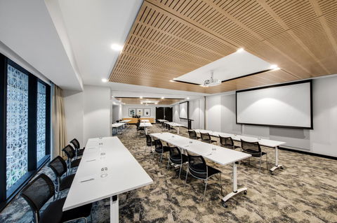 Vibe Hotel North Sydney - Accommodation Brunswick Heads 10
