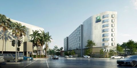 Holiday Inn Express Sydney Airport, An IHG Hotel - Accommodation Brunswick Heads 1