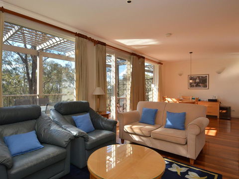 Villa 2br Prosecco Villa Located Within Cypress Lakes Resort - Accommodation Brunswick Heads 3
