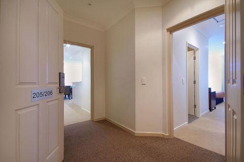 Macquarie Waters Boutique Apartment Hotel - Accommodation Brunswick Heads 7