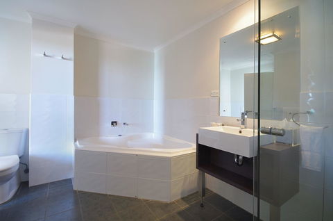 Macquarie Waters Boutique Apartment Hotel - Accommodation Brunswick Heads 28