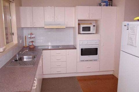 Bellhaven 2, 17 Willow Street - Accommodation Brunswick Heads 0