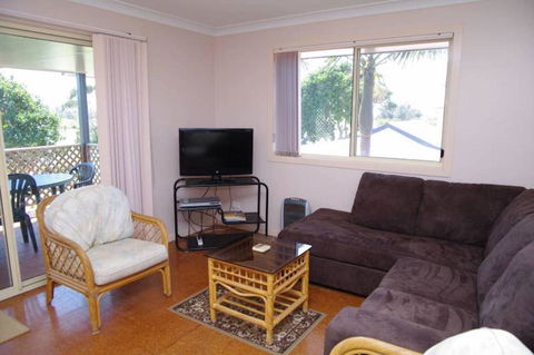 Bellhaven 2, 17 Willow Street - Accommodation Brunswick Heads 1