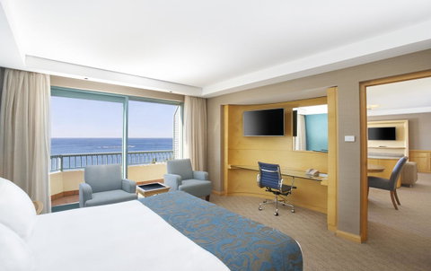 Crowne Plaza Sydney Coogee Beach, An IHG Hotel - Accommodation Brunswick Heads 42