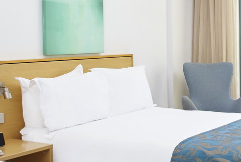 Crowne Plaza Sydney Coogee Beach, An IHG Hotel - Accommodation Brunswick Heads 15