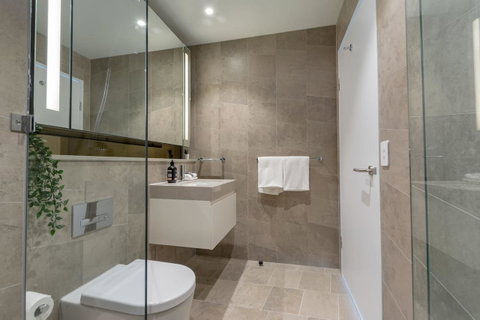 High Rise Apt In Heart Of Sydney Wt Harbour View - Accommodation Brunswick Heads 15