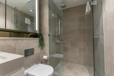 High Rise Apt In Heart Of Sydney Wt Harbour View - Accommodation Brunswick Heads 2
