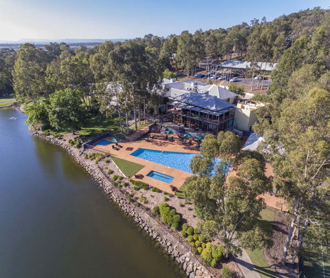 Oaks Cypress Lakes Resort - Accommodation Brunswick Heads 0