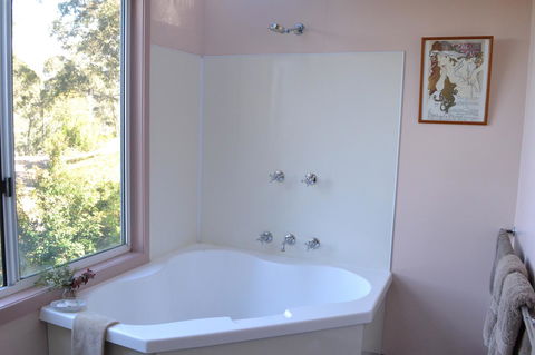Bundle Hill Cottages - Accommodation Brunswick Heads 26