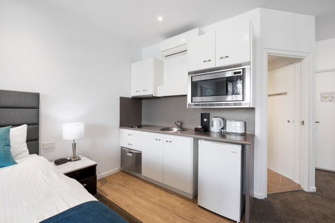 Mantra Quayside Port Macquarie - Accommodation Brunswick Heads 2