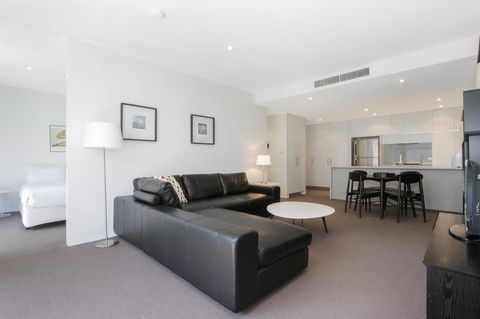 Lakefront 116 Kingston ACT - Accommodation Brunswick Heads 16