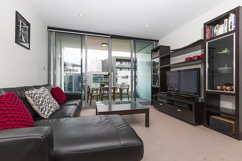 Lakefront 116 Kingston ACT - Accommodation Brunswick Heads 14