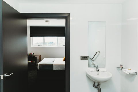 Coniston Hotel Wollongong - Accommodation Brunswick Heads 27