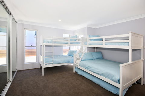 Neptune I Absolute Beachfront I Stunning Views - Accommodation Brunswick Heads 17