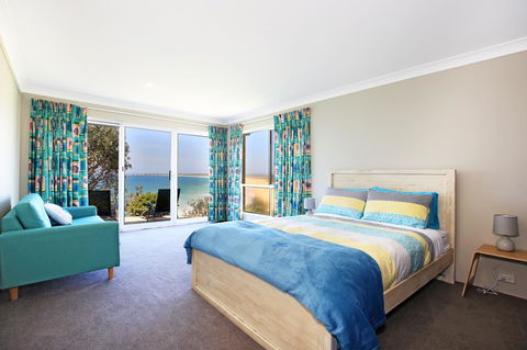 Neptune I Absolute Beachfront I Stunning Views - Accommodation Brunswick Heads 16