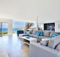 Neptune - Absolute Beachfront - Accommodation Brunswick Heads