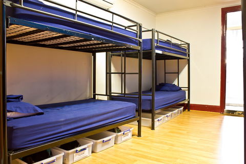 Mad Monkey Kings Cross - Accommodation Brunswick Heads 23