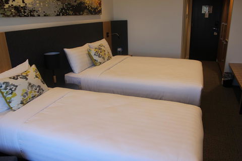 Quality Hotel Rules Club Wagga - Accommodation Brunswick Heads 1