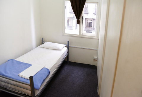 Maze Backpackers - Sydney - Accommodation Brunswick Heads 13