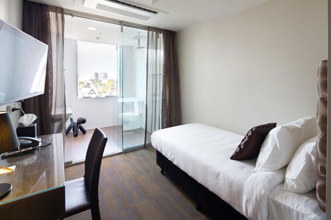 57Hotel - Accommodation Brunswick Heads 13