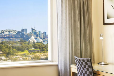 Holiday Inn Sydney Potts Point - Accommodation Brunswick Heads 18