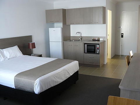 Adelong Motel - Accommodation Brunswick Heads 8