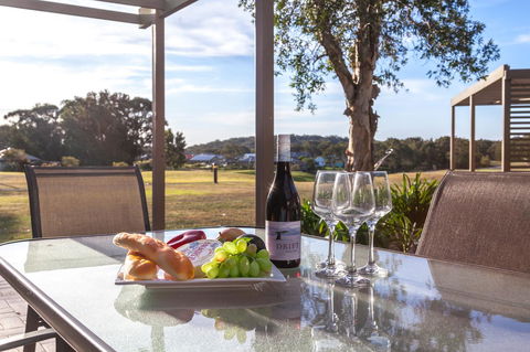 Condo 105 @ Horizons Golf Resort - Salamander Bay NSW - Accommodation Brunswick Heads 0