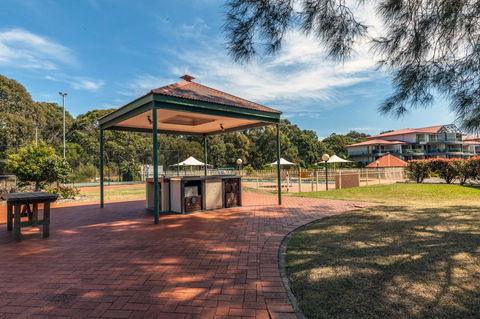 Condo 105 @ Horizons Golf Resort - Salamander Bay NSW - Accommodation Brunswick Heads 24