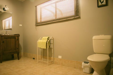 Ironstone Estate Lovedale - Accommodation Brunswick Heads 9