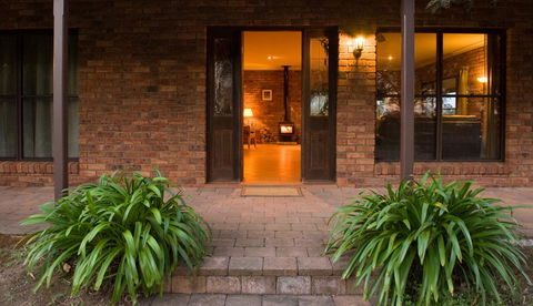 Ironstone Estate Lovedale - Accommodation Brunswick Heads 38