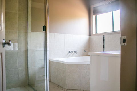 Ironstone Estate Lovedale - Accommodation Brunswick Heads 6