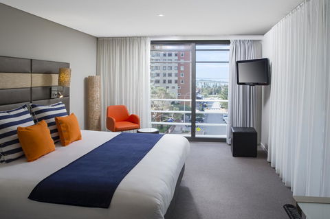 Novotel Newcastle Beach - Accommodation Brunswick Heads 13