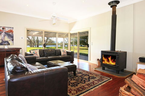 Terara Riverside Retreat - Accommodation Brunswick Heads 0