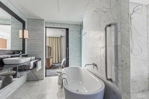 Swissotel Sydney - Accommodation Brunswick Heads 25